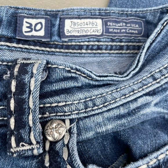 Miss Me Boyfriend Capri Blue Jean Size 30 JB5014P62 - Picture 5 of 12
